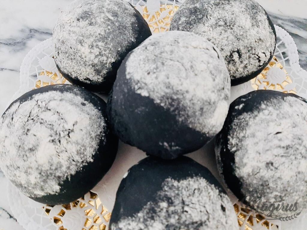 Charcoal Bread